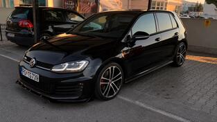 Volkswagen - Golf 7 - 2.0