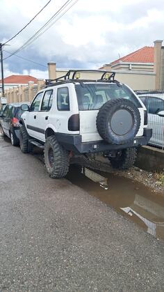 Opel - Frontera - 2,2 dti