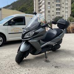 Kymco - downtown