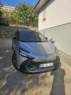 Toyota - C-HR - 1.8 hibrid