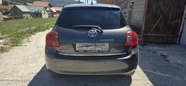 Toyota - Auris - 2.0 TDI