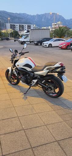Yamaha - FZ6 S2