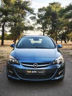 Opel - Astra - Sport Tourer