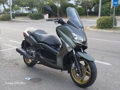 Yamaha - x-max 250