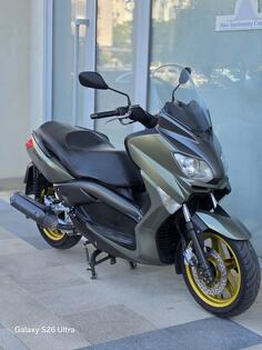 Yamaha - x-max 250