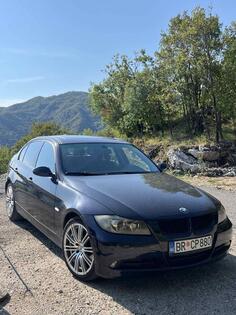 BMW - 320 - 2.0D