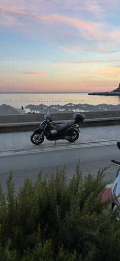 Piaggio - beverly