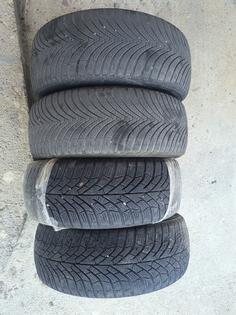Kumho - 4s i zimske - Univerzalna guma
