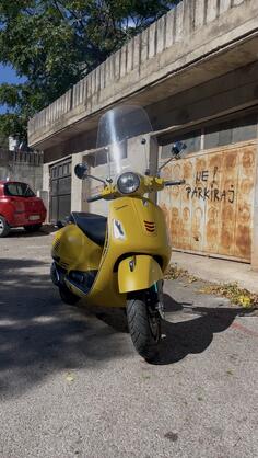 Vespa - gts 300