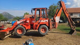 Fai Komatsu - Fai 595