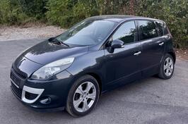 Renault - Scenic