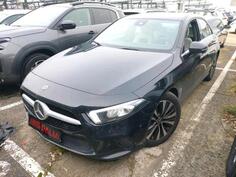 Mercedes Benz - A 180 - d 2.0 Limuzina 8G-Tronic FULL-LED WIDESCREEN Navigacija Kamera ParkAssist