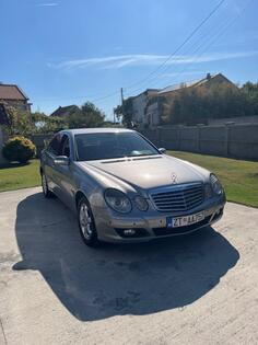 Mercedes Benz - E 220 - 220
