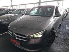 Mercedes Benz - B 180 - d 2.0 8G-Tronic FULL-LED VIRTUAL COCKPIT Navigacija Kamera ParkAssist