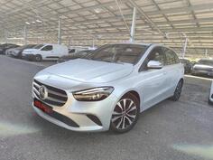 Mercedes Benz - B 180 - d 2.0 8G-Tronic FULL-LED VIRTUAL COCKPIT Navigacija Kamera ParkAssist