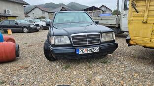 Mercedes Benz - E 250 - e