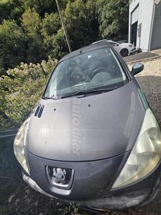 Peugeot - 206 plus - 1,1