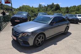 Mercedes Benz - E 300 - DE 9G-Tronic 3xAMG LINE NIGHT PAKET VIRTUAL COCKPIT FULL-LED Kamera 360° ...