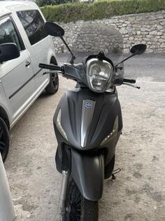 Piaggio - BEVERLY