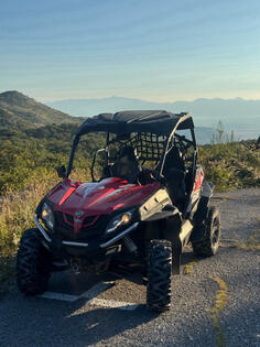 CFMoto - UTV