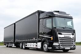 DAF - XG 480 / TANDEM KOMPOZICIJA / 120 M3 / PROLAZNA / PODIZNA OSOVINA / CERADA / TERETNI KAMION...