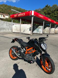 KTM - Duke 125