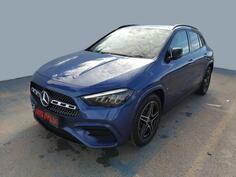 Mercedes Benz - GLA 200 - d 150KS 8G-Tronic 3xAMG LINE NIGHT PAKET WIDESCREEN FULL-LED Kamera Par...