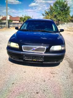 Volvo - V70 - 2.4