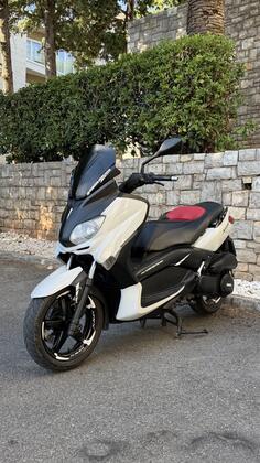 Yamaha - x max 250