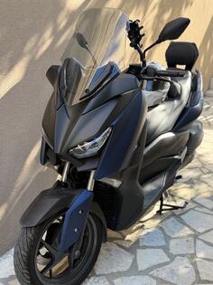 Yamaha - x-maks
