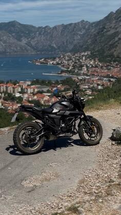 Zontes - scrambler