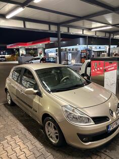 Renault - Clio - 1.4