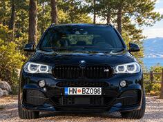 BMW - X5 M50