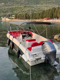 Carver yachts - cayman