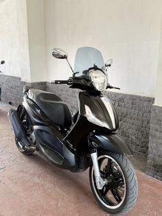 Piaggio - Beverly 350 POLICE