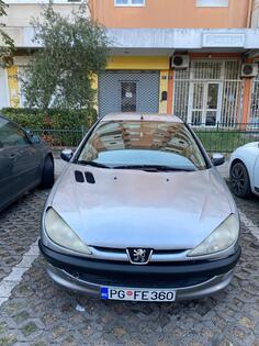 Peugeot - 206 - 1.1 Benzin