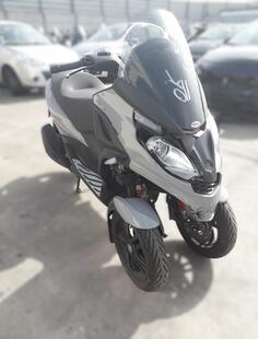 Piaggio - MP3 300 HPE
