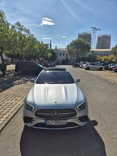 Mercedes Benz - E 220