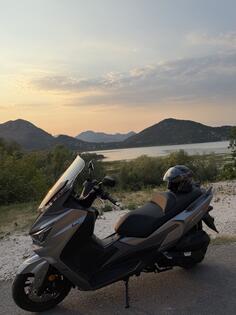SYM - SYM Joymax Z300