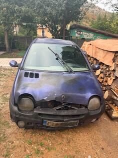 U djelovima Renault - Twingo