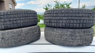 Bridgestone - 195 65 15 - Univerzalna guma