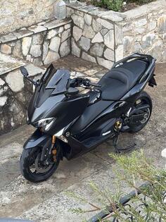 Yamaha - tmax