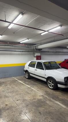Volkswagen - Golf 2 - 1,6 51 kw