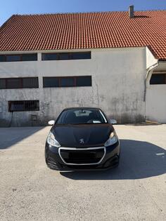 Peugeot - 208 - 1.2 i