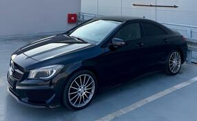 Mercedes Benz - CLA 200 - AMG