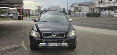 Volvo - XC 90 - 2.4 d5