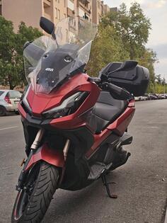Honda - ADV 350