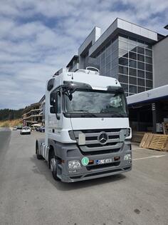Mercedes Benz - Aktros