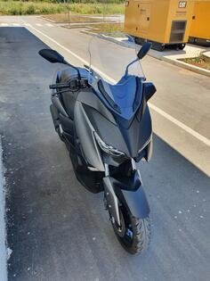 Yamaha - X-MAX