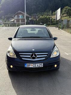 Mercedes Benz - 180 - 2.0